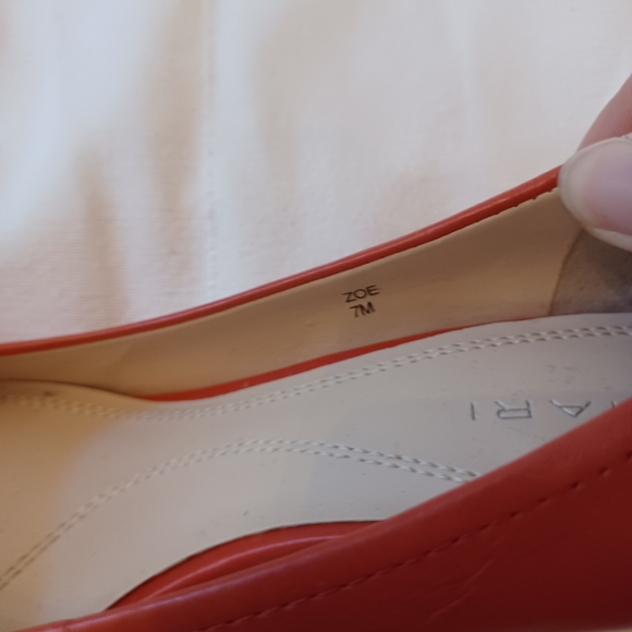 Dress shoes - Picture 4 of 5